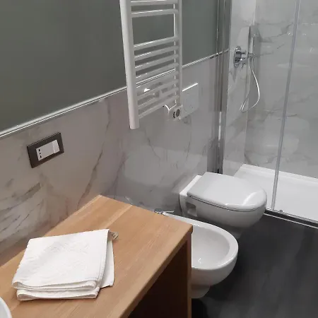 アパートホテル Il Giardino Di Elettra - Freeparking ジェノヴァ