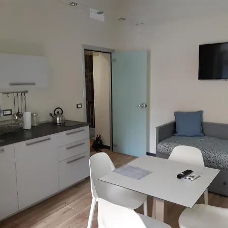 Aparthotel Il Giardino Di Elettra - Freeparking 2*